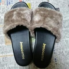 ファーサンダルのサムネイル