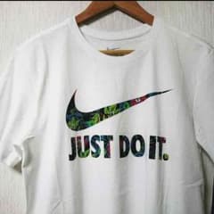 新品 just do it ボタニカル柄 nike tシャツ Lのサムネイル