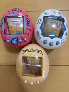 たまごっち キャリーケースコレクション3種のサムネイル