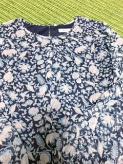 ●専用です 【新品】リバティ ブラウス チュニックのサムネイル