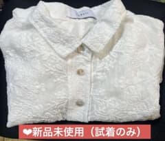 刺繍にうっとり ガーゼシャツ（S~3L対応） ＊ホワイト（試着のみ）のサムネイル