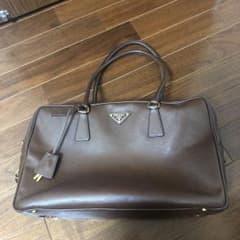 値下げしました PRADA プラダ サフィアーノのサムネイル