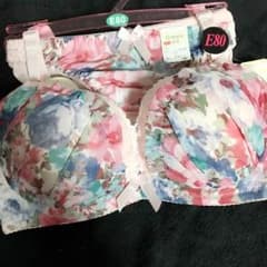 未使用下着のサムネイル