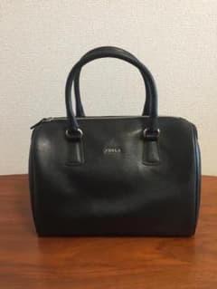 美品　フルラ FURLA バッグ　ブラックのサムネイル
