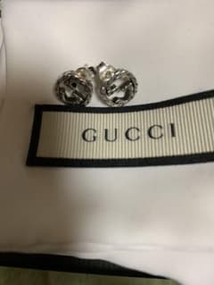 gucci シルバーピアスのサムネイル