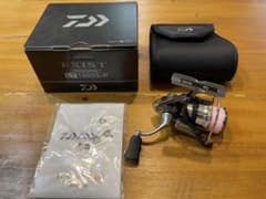 ダイワ 18 イグジスト FC LT 1000 S-Pのサムネイル