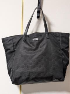 GUCCI トートバッグ ナイロン GG柄 ブラック 肩掛け A4収納 - メルカリ