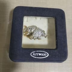 ATTWOOD 象モチーフ ラインストーン ブローチのサムネイル