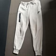 Nike ジョガーパンツ L クリーム色のサムネイル