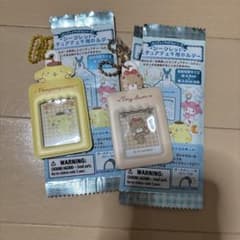 k*様 サンリオ　ミニチュアチェキ用ホルダーのサムネイル