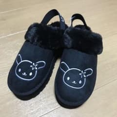 Sanrio Usahana Boa Sandals