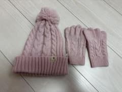 ニット帽 手袋のサムネイル