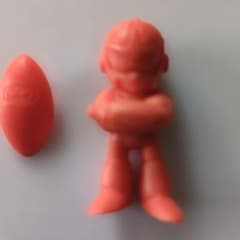 昭和レトロ ロックマン4 消しゴムフィギュア オレンジ 美品 - メルカリ