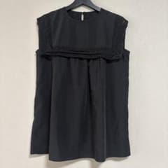 【美品】レースキリカエフレンチブラウス　ノースリーブURBAN RESEARCHのサムネイル