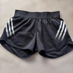 adidas 150cm ショートパンツのサムネイル