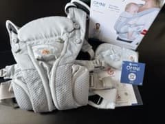 Ergobaby OMNI Breeze 抱っこ紐のサムネイル