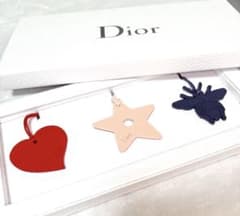 【新品・未使用】Dior チャーム 3点セットのサムネイル