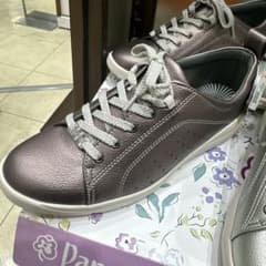Pansy レディース スニーカー メタリックブラウンのサムネイル