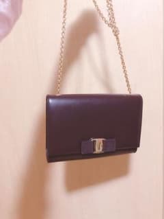 Ferragamo ショルダーバッグのサムネイル