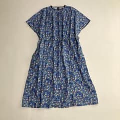 北欧暮らしの道具店 クラシカル柄 サマーワンピース リボン ゆったり ギャザー 北欧暮らしの道具店 クラシカル柄 サマーワンピース リボン ゆったり