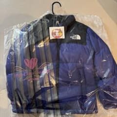 THE NORTH FACE ダウンコート 120サイズ 黒・青のサムネイル