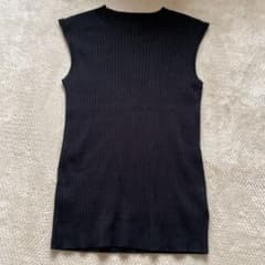 新品未使用　INGNI ノースリーブトップスのサムネイル