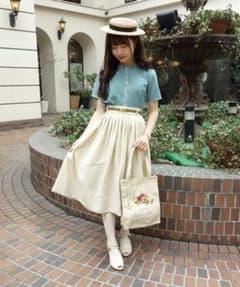 an3 グリーンブラウス　つた柄　ヴィンテージのサムネイル