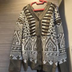 GYDA ニットカーディガン ブラウンのサムネイル
