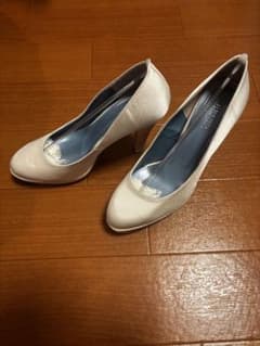 BENIR ベニル ウェディングシューズ 23.5cm 12cmヒールのサムネイル