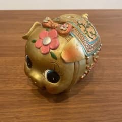 金運 豚の貯金箱 置物 ゴールド 縁起物 - メルカリ