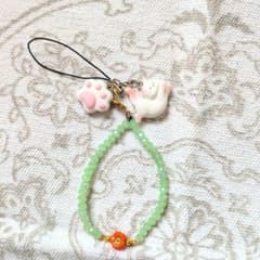 ハンドメイド 猫と肉球のストラップ
