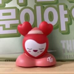 TWICE CHAEYOUNG ライトのサムネイル
