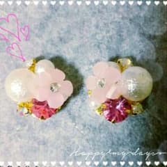 再販♥桜色フラワー×ピンクスワロピアス♥スナイデル　マーキュリーデュオ　Radyのサムネイル