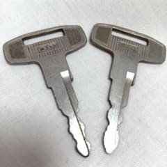 トラックのスペアキー 鍵 古い鍵 キー 2個セット