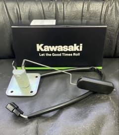 新品Kawasaki フユーエルゲージZR1200A8F 52005-1145 - メルカリ