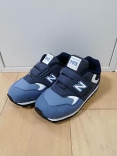 newbalance　スニーカのサムネイル
