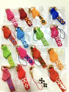 沖縄おみやげ　プチギフト　お守りキーホルダーのサムネイル