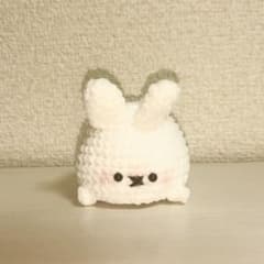 うさぎさん あみぐるみ 編み物 ハンドメイド - メルカリ