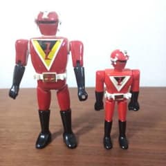 当時物タカトク「怪傑ズバット」超合金とプラの組合せ可動式フィギュア大小2セット 当時物タカトク「怪傑ズバット」超合金とプラの組合せ可動式