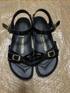 ビルケンシュトック37バリBARI黒エナメル⭐︎美品のサムネイル