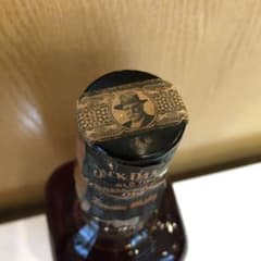 ジャックダニエル 青紙封印 瓶底刻印75 4/5Quart 90proof ジャックダニエル 青紙封印 4/5 Quart 90 Proof 刻印 73 - メルカリ