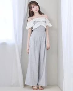 rosemuse ロゼミュ バイカラーフリル ロンパースのサムネイル