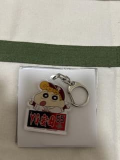 クレヨンしんちゃん 楽天イーグルス アクリルキーホルダー YG安田 55のサムネイル