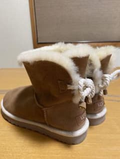 美品！uggショートブーツのサムネイル