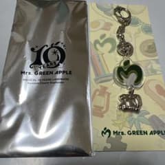 ミセスグリーンアップル ランダムチャームキーホルダー ロゴ