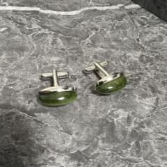 SILVER刻印】天然石 ネフライト ヴィンテージ カフス シルバー 翡翠色