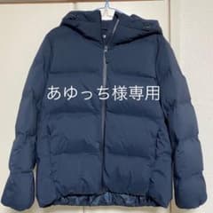 ユニクロ シームレスダウン ダウンジャケットのサムネイル