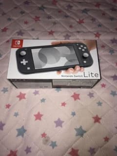 じゃがいも貴族3世様専用　任天堂Switch lite 新品未使用　グレーのサムネイル