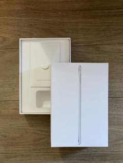 iPad mini 4 ［箱のみ］のサムネイル