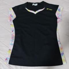 YONEX バドミントンシャツ 黒のサムネイル